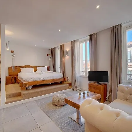 Apartment Magnifiques A 2 Pas Du Palais *