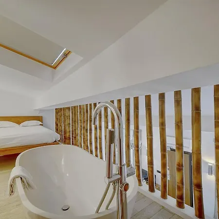 Magnifiques A 2 Pas Du Palais Cannes